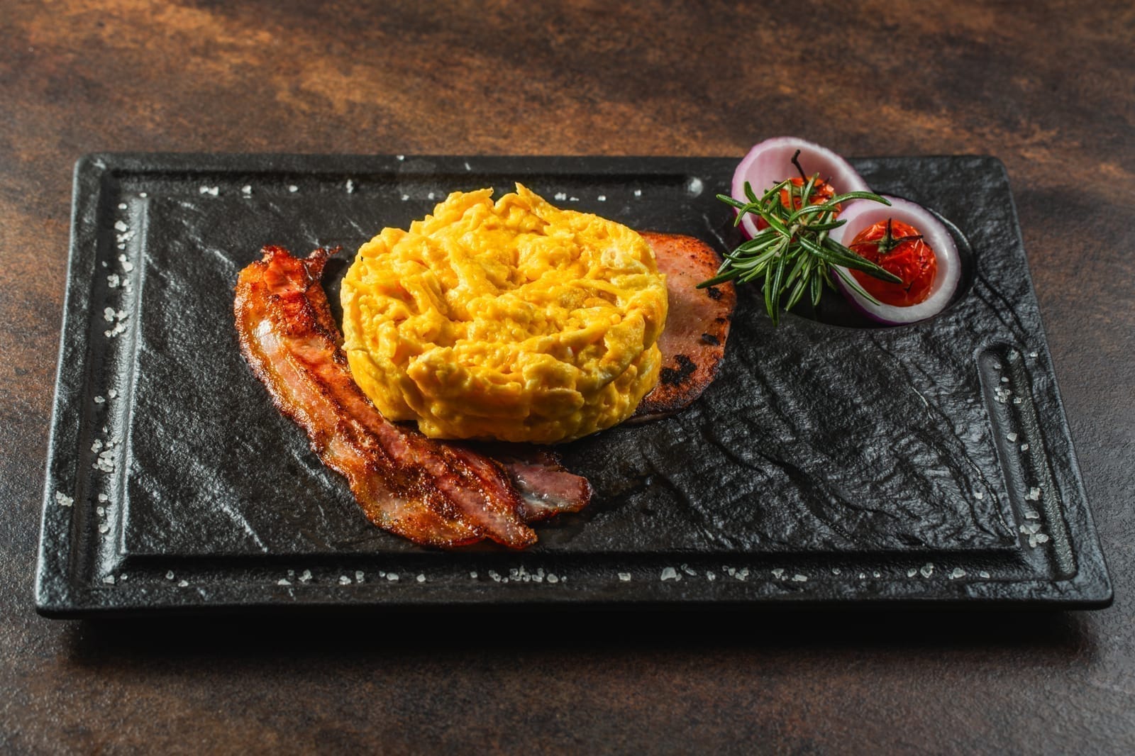 Doručak na Glavnom Trgu u Poreču